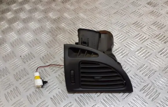 Citroen C5 Dashboard side air vent grill/cover trim 9634422777