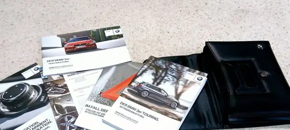 BMW 3 F30 F35 F31 Owners service history hand book 