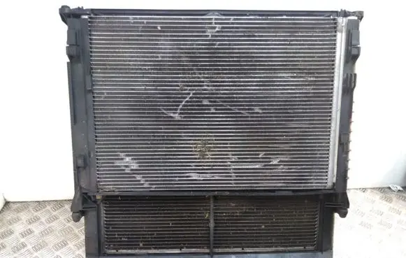 Land Rover Range Rover Sport L320 Coolant radiator PCC000850 10519311
