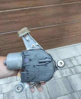 Renault Scenic IV - Grand scenic IV Wiper motor 288157018R 0390248179 20181001