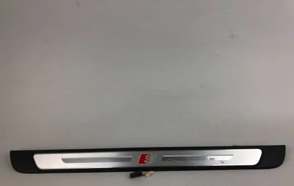 Front sill (body part)