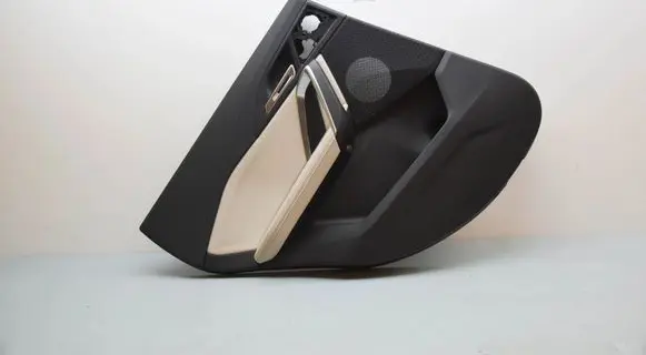 BMW X1 U11 Rear door card panel trim F015122 F015124