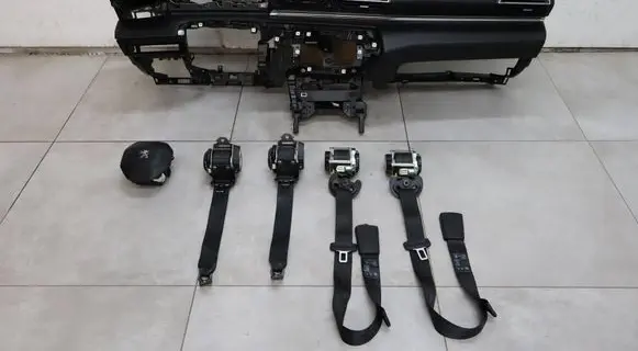 Peugeot 508 II Dashboard 