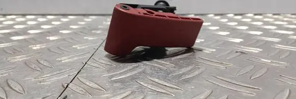 Mercedes-Benz E W211 Engine bonnet (hood) release handle