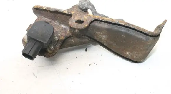 Rear air suspension level height sensor