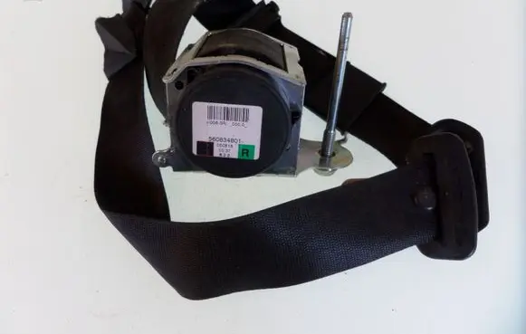 Opel Astra H Front seatbelt 560834801 F13178666 N13132394