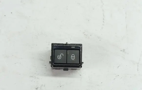 Jaguar XE Central locking switch button GX7314017EC