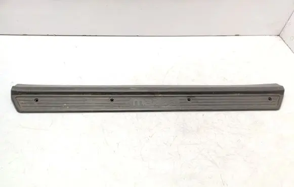 Mazda 929 Front sill trim cover H26068720
