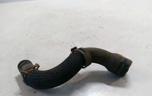 Renault Trafic II (X83) Engine coolant pipe/hose