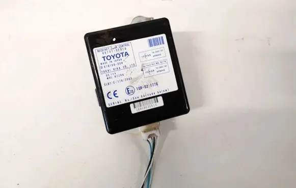 Toyota Corolla Verso AR10 Door control unit/module 897410f010 89741-0f010