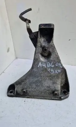 Audi A4 S4 B6 8E 8H Engine mounting bracket 8d0199308ab