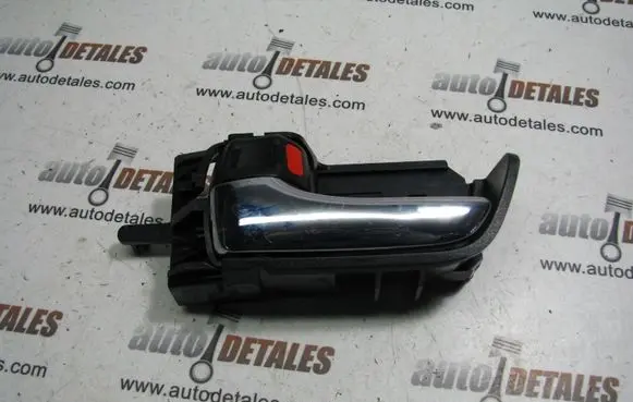 Toyota Prius (XW20) Front door lock 6927447020