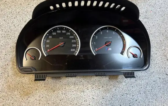BMW 5 F10 F11 Speedometer (instrument cluster) 7850062
