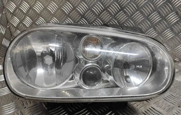 Volkswagen Golf IV Headlight/headlamp