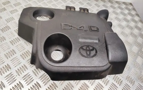 Toyota Verso-S Engine cover (trim)