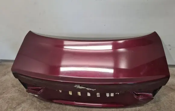 Jaguar XE Tailgate/trunk/boot lid 7340626AG
