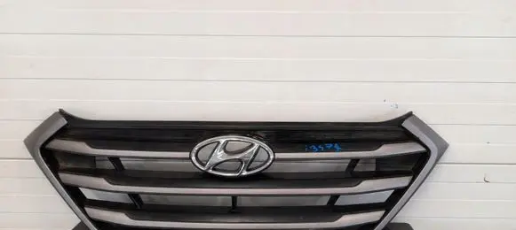 Hyundai Tucson TL Front grill