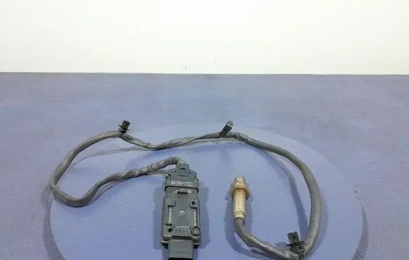 BMW X6 M Lambda probe sensor 7926311