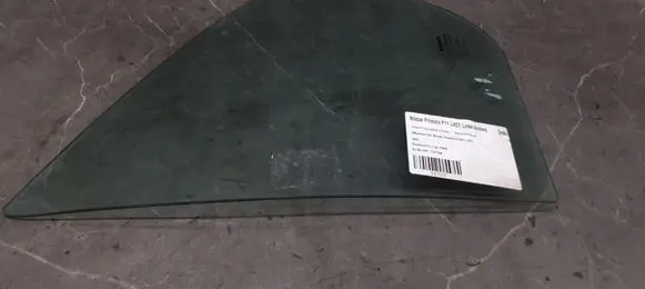 Nissan Primera Rear side window