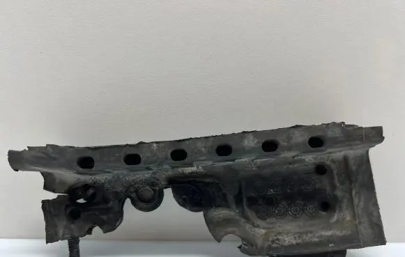 BMW 5 F10 F11 Other engine bay part 9127397 986710 986710VAT