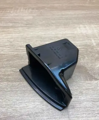 Mercedes-Benz E W211 Rear door ashtray A2118100233