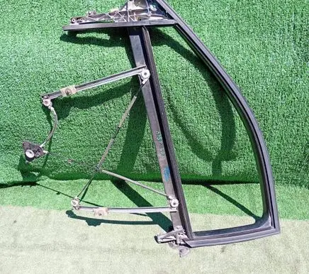 Audi A3 S3 8P Front door window regulator with motor 8P3837629