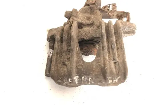 Opel Astra G Rear brake caliper