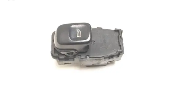 Volvo V70 Electric window control switch 8685288