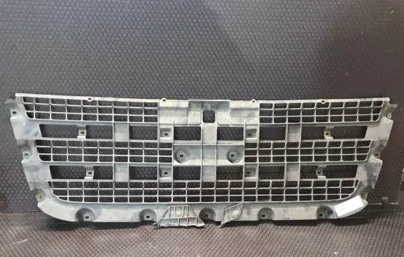 Ford Transit Front bumper upper radiator grill 1437328