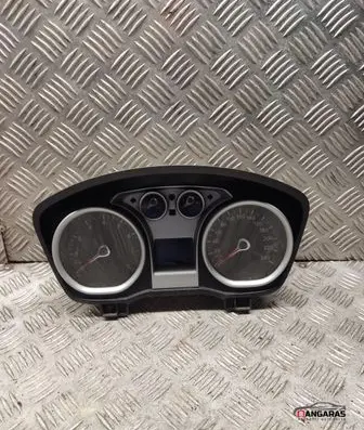 Speedometer (instrument cluster)