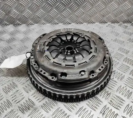 Nissan Qashqai J12 Clutch set kit 301010007R 302059555R