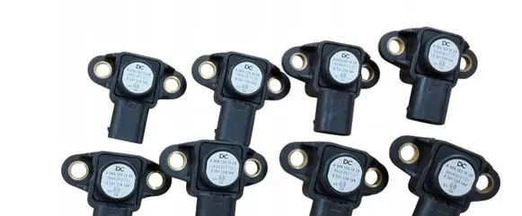 Mercedes-Benz Sprinter W906 Air pressure sensor A0061531528 06042027C1 0261230144