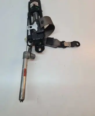 Volvo S80 Front seatbelt 39966469