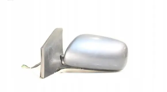 Toyota Avensis T250 Front door electric wing mirror 