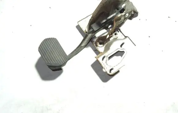 Citroen C4 I Brake pedal 9653873780