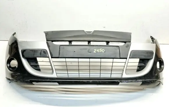 Renault Megane III Front bumper 620228962R