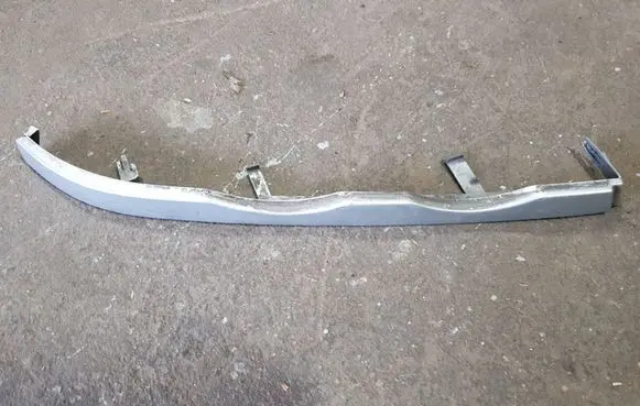 BMW 3 E46 Under headlight/headlamp trim 8208482