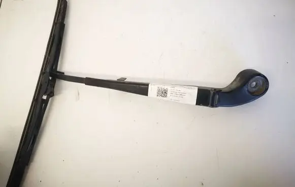 BMW X5 E53 Rear wiper blade arm 