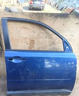 Nissan X-Trail T31 Front door