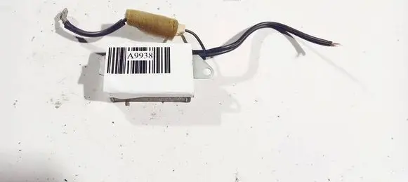 Mitsubishi Grandis Antenna control unit mn173717