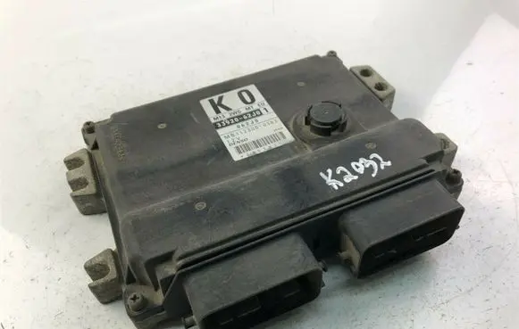 Suzuki Swift I Other control units/modules 3392062J01 K2032