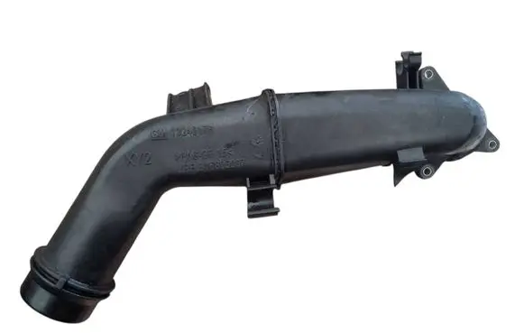 Opel Insignia A Intercooler hose/pipe 13240176 315805007