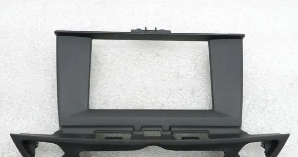 Opel Insignia B Radio/GPS head unit trim 13486252 30099826