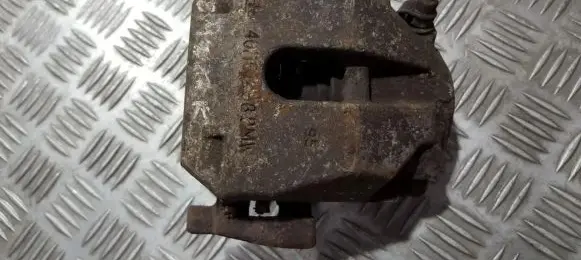 BMW 5 E39 Rear brake caliper 4010298
