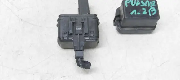 Nissan Pulsar Fuse box set