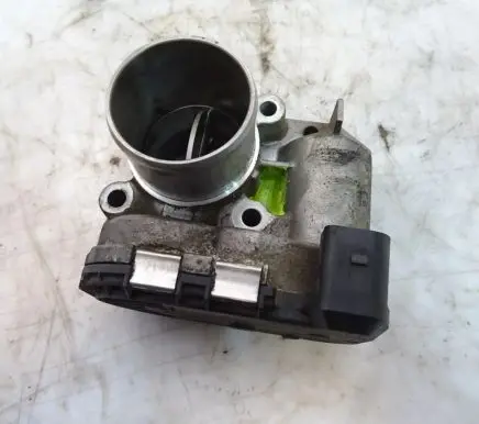 Nissan X-Trail T31 Throttle body valve 0281002681