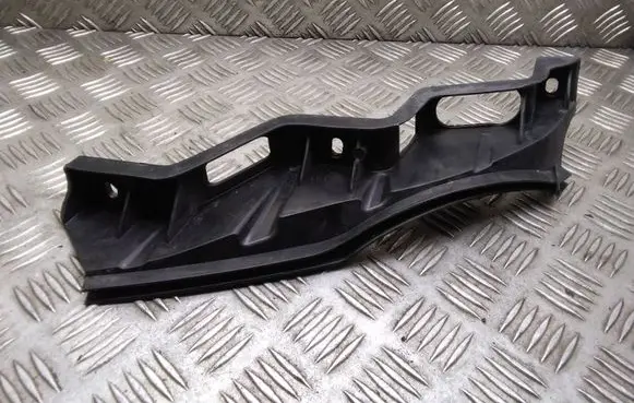 Volkswagen PASSAT B6 Front bumper mounting bracket 3C0807890