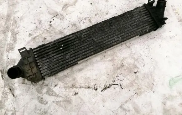 Ford Mondeo MK IV Intercooler radiator