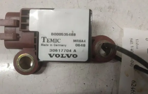 Volvo S40, V40 Airbag deployment crash/impact sensor 30617704A B000535488