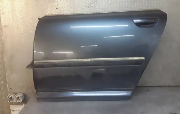 Audi A8 S8 D3 4E Rear door 